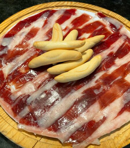 jamon iberico bellota loncheado cortado cuchillo