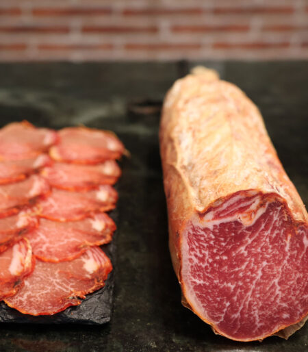 lomo iberico bellota cortado cuchillo